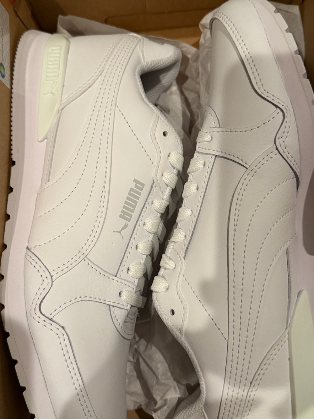 Puma White Leather Low-Profile Lace-Up Sneakers, Women’s Size 8.5